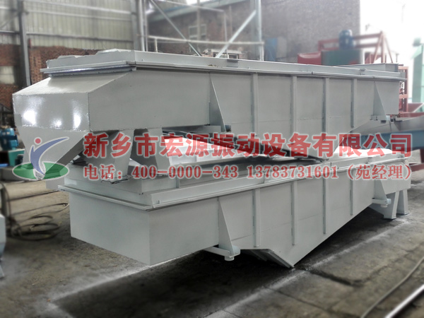 1035-4層直線振動(dòng)篩